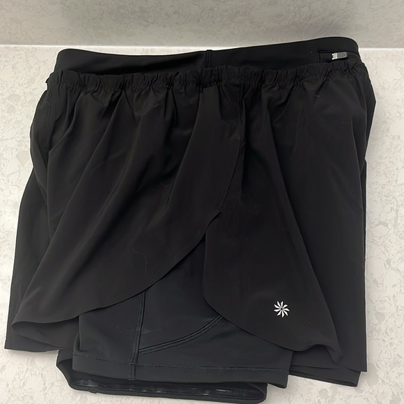 Athleta mile marker 2-in-1 short - Picture 5 of 7